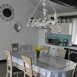 Hébergement de vacances Brem, 5 Pièces, 8 Personnes - Fr-1-426-103 Brem-sur-Mer