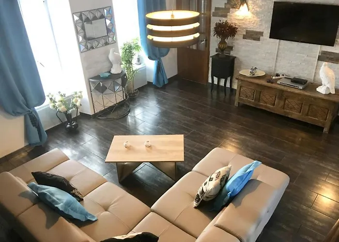 Maison Rénovée à La Ferme Avec Jardin Privé, Wi-fi, Pêche, Balançoire, Trampoline - - Fr-1-426-103 *