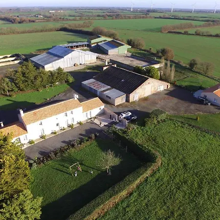 Tatil Evi Maison Renovee A La Ferme Avec Jardin Prive, Wi-fi, Peche, Balancoire, Trampoline - - Fr-1-426-103 *